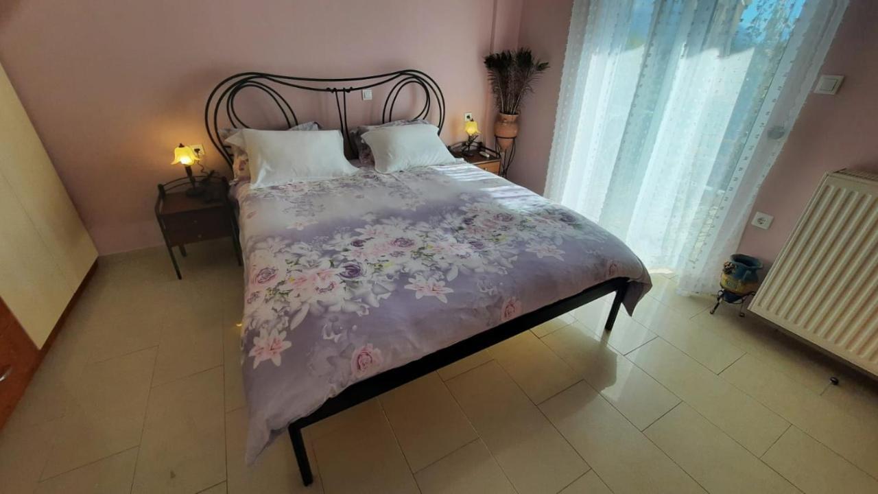 Ioannis - Room With Balcony Near Limnopula Gavrolimni Exterior photo